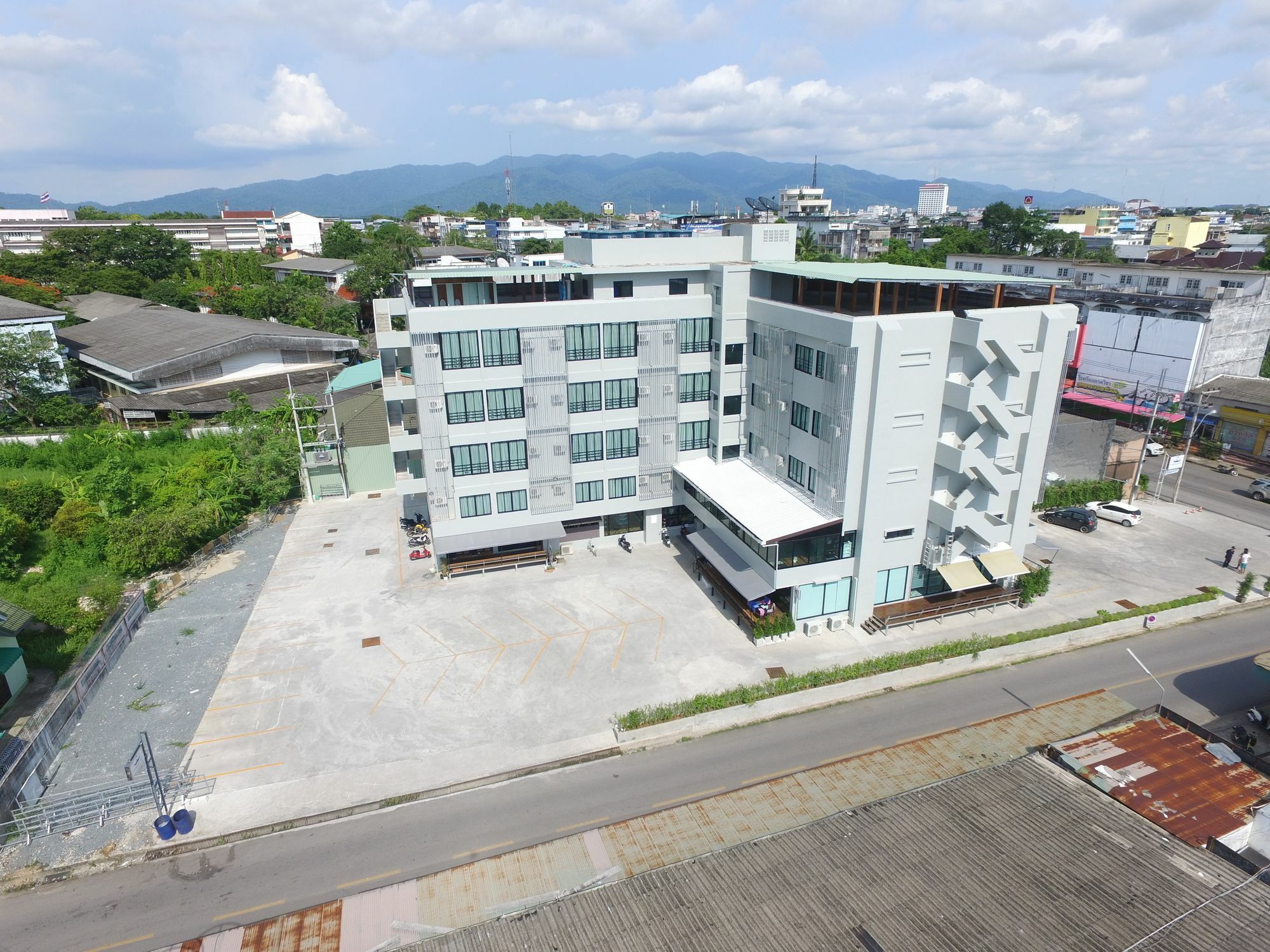 Chanthaburi Center Exterior photo